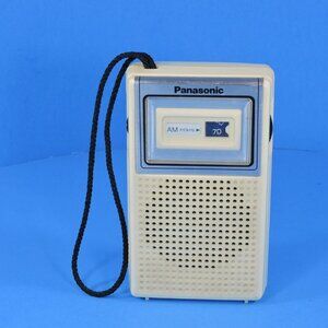 Vintage Panasonic Model R-1019 AM Transistor Radio Tested Working